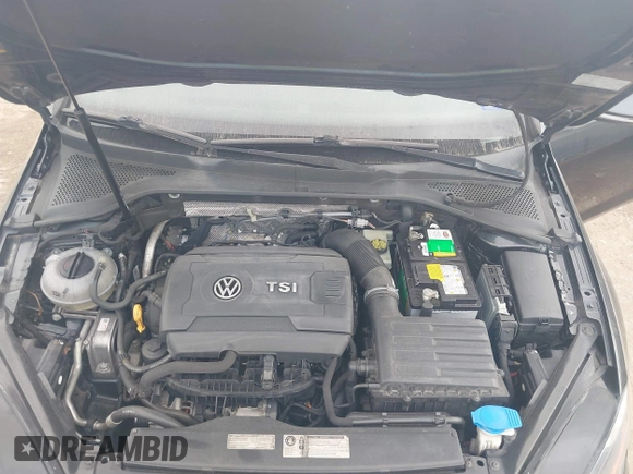 2015 Volkswagen Golf GTI Autobahn w/Performance Pkg with VIN 3VW447AU4FM075027, listed as a IAAI auction lot 41494514 with 103,038 mi miles. Bid and sale history available at carsss.com. Image 10.