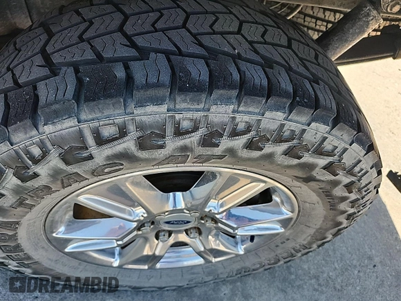 2017 Ford F-150 XL с VIN 1FTEW1EP0HKC39676, выставлен на аукционе IAAI как лот 42598888 с пробегом 143 620 миль миль и . История ставок и продаж доступна на DreamBid. Изображение 12.