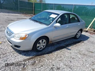 2007 Kia Spectra EX with VIN KNAFE121775415964, listed as a IAAI auction lot 41951831 with 176,903 mi miles. Bid and sale history available at carsss.com. Image 2.