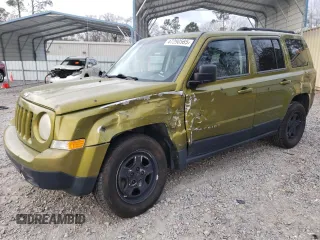 2012 Jeep Patriot Sport with VIN 1C4NJRBB5CD564522, listed as a Copart auction lot 47290565 with 141,957 mi miles and Salvage Title. Bid and sale history available at carsss.com. Image 1.