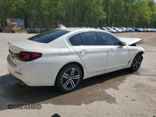 2021 BMW 5 Series 530i xDrive with VIN WBA13BJ04MWX11514, listed as a Copart auction lot 54208715 with Not Provided miles and Clean Title. Bid and sale history available at carsss.com. Image 3.
