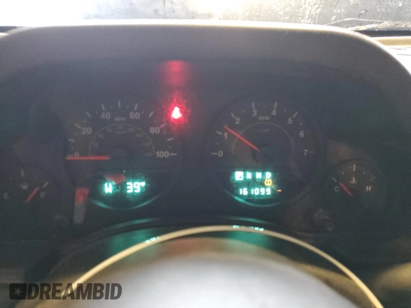 2008 Jeep Wrangler Unlimited X with VIN 1J4GB39148L513679, listed as a Copart auction lot 44777835 with 161,099 mi miles and Clean Title. Bid and sale history available at DreamBid. Image 9.