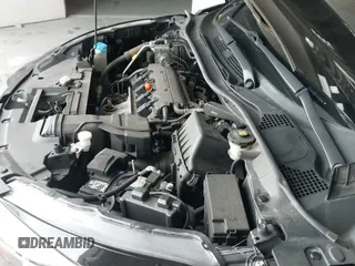 2020 Honda HR-V LX z VIN 3CZRU6H32LM735880, wystawiony jako IAAI lot #42893100 z przebiegiem 42 126 mil mil oraz . Historia ofert i sprzedaży dostępna na DreamBid. Obrazek 20.