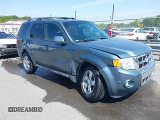 2012 Ford Escape Limited with VIN 1FMCU0EG5CKC45498, listed as a IAAI auction lot 42010238 with 158,531 mi miles. Bid and sale history available at carsss.com. Image 1.