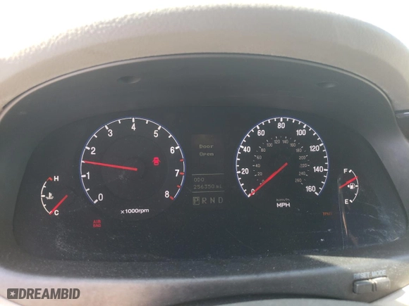 2009 Hyundai Azera Limited with VIN KMHFC46F99A345017, listed as a Copart auction lot 75139104 with 256,350 mi miles and Salvage Title. Bid and sale history available at carsss.com. Image 9.