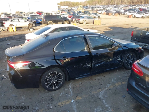 2020 Toyota Camry SE with VIN 4T1G11AK4LU913113, listed as a IAAI auction lot 41501268 with 120,000 mi miles. Bid and sale history available at carsss.com. Image 13.