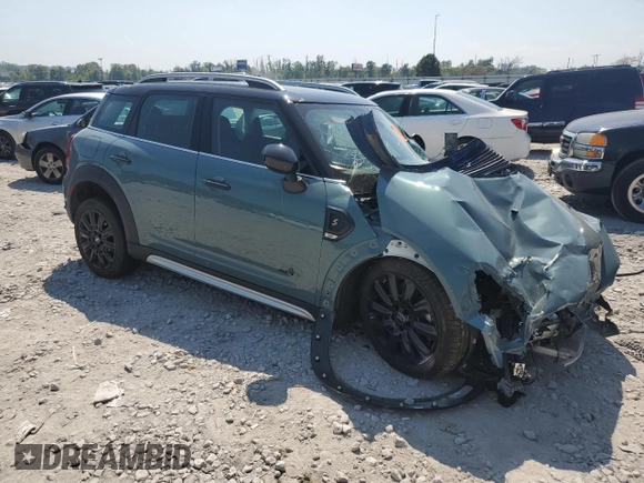 2023 MINI Countryman Cooper S with VIN WMZ83BR01P3P64182, listed as a Copart auction lot 68911704 with 0 mi miles and Salvage Title. Bid and sale history available at carsss.com. Image 4.