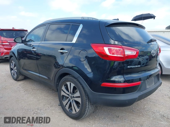 2012 Kia Sportage EX z VIN KNDPC3A22C7185915, wystawiony jako IAAI lot #42392411 z przebiegiem 137 769 mil mil oraz . Historia ofert i sprzedaży dostępna na DreamBid. Obrazek 3.