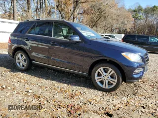 2014 Mercedes-Benz M 350 with VIN 4JGDA2EB4EA380509, listed as a Copart auction lot 85581994 with 146,794 mi miles and Salvage title. Bid and sale history available at DreamBid. Image 4.