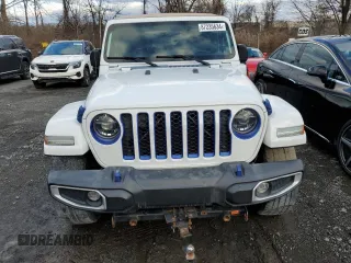 2021 Jeep Wrangler Unlimited Sahara с VIN 1C4JJXP62MW677073, выставлен на аукционе Copart как лот 61348075 с пробегом Не указан миль и Списание • Salvage title. История ставок и продаж доступна на DreamBid. Изображение 5.