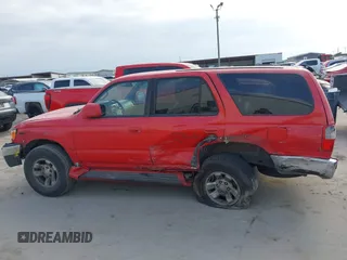 2000 Toyota 4Runner SR5 with VIN JT3GN86R4Y0165201, listed as a IAAI auction lot 42023494 with 153,517 mi miles and . Bid and sale history available at DreamBid. Image 14.