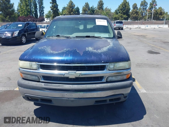 2002 Chevrolet Suburban LS with VIN 3GNEC16Z92G255776, listed as a IAAI auction lot 42883752 with 302,700 mi miles and . Bid and sale history available at DreamBid. Image 6.