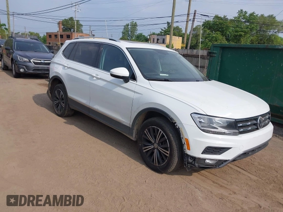 2018 Volkswagen Tiguan SEL с VIN 3VV2B7AX6JM099706, выставлен на аукционе IAAI как лот 42445727 с пробегом 158 954 миль миль и . История ставок и продаж доступна на DreamBid. Изображение 1.