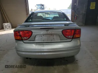 2004 Oldsmobile Alero GL1 z VIN 1G3NL52E34C209174, wystawiony jako Copart lot #72320334 z przebiegiem 139 304 mil mil oraz Szkody całkowita. Historia ofert i sprzedaży dostępna na DreamBid. Obrazek 6.