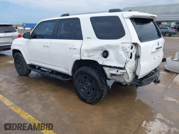 2015 Toyota 4Runner Limited with VIN JTEBU5JR3F5214950, listed as a IAAI auction lot 41449391 with 163,030 mi miles and . Bid and sale history available at DreamBid. Image 3.