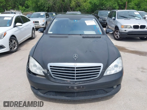 2008 Mercedes-Benz S 550 with VIN WDDNG71X88A214557, listed as a IAAI auction lot 42025575 with 181,083 mi miles and . Bid and sale history available at DreamBid. Image 12.