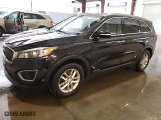 2017 Kia Sorento LX V6 with VIN 5XYPGDA58HG196318, listed as a Copart auction lot 50960985 with 227,635 mi miles and Salvage Title. Bid and sale history available at carsss.com. Image 1.
