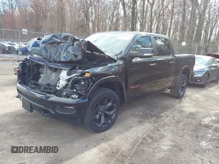 2022 Ram 1500 Limited z VIN 1C6SRFHM3NN412939, wystawiony jako IAAI lot #41813912 z przebiegiem 62 218 mil mil oraz . Historia ofert i sprzedaży dostępna na DreamBid. Obrazek 17.