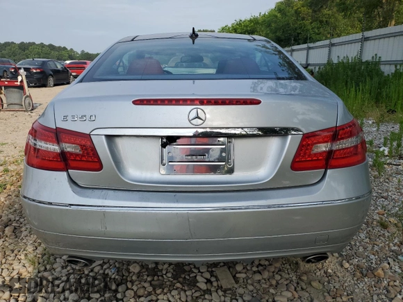 2012 Mercedes-Benz E 350 with VIN WDDKJ5KB1CF169890, listed as a Copart auction lot 57423244 with 101,569 mi miles and Salvage Title. Bid and sale history available at DreamBid. Image 6.