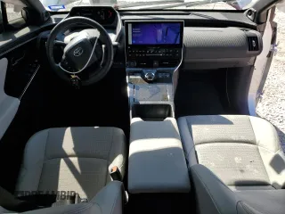 2023 Toyota bZ4X XLE z VIN JTMABACA5PA025151, wystawiony jako Copart lot #50241795 z przebiegiem 28 477 mil mil oraz Szkoda całkowita • Salvage title. Historia ofert i sprzedaży dostępna na DreamBid. Obrazek 8.