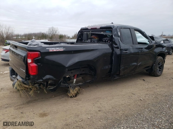 2020 Chevrolet Silverado 1500 Custom Trail Boss with VIN 1GCRYCEF4LZ203701, listed as a Copart auction lot 82997174 with 137,467 mi miles and Salvage Title. Bid and sale history available at carsss.com. Image 3.
