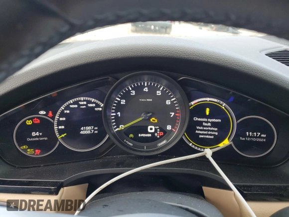 2021 Porsche Cayenne E-Hybrid with VIN WP1AE2AY2MDA24237, listed as a Copart auction lot 84265914 with 41,987 mi miles and Salvage title. Bid and sale history available at DreamBid. Image 9.