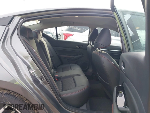 2025 Nissan Altima SR with VIN 1N4BL4CV9SN359003, listed as a IAAI auction lot 41881142 with 3,204 mi miles and . Bid and sale history available at DreamBid. Image 8.