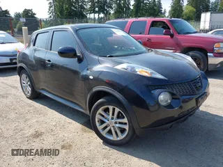 2013 Nissan Juke SV z VIN JN8AF5MVXDT211009, wystawiony jako IAAI lot #42416229 z przebiegiem 113 612 mil mil oraz . Historia ofert i sprzedaży dostępna na DreamBid. Obrazek 1.