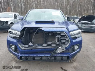 2022 Toyota Tacoma 4WD SR with VIN 3TYSZ5AN1NT098292, listed as a IAAI auction lot 41145029 with 48,853 mi miles. Bid and sale history available at carsss.com. Image 12.