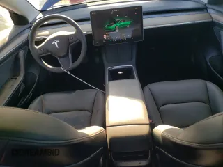 2022 Tesla Model 3 z VIN 5YJ3E1EA4NF304558, wystawiony jako Copart lot #57415935 z przebiegiem 101 771 mil mil oraz Czysty tytuł • Clean title. Historia ofert i sprzedaży dostępna na DreamBid. Obrazek 8.
