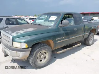 1998 Dodge 1500 with VIN 3B7HC13Y1WG162001, listed as a IAAI auction lot 42152950 with 189,274 mi miles and . Bid and sale history available at DreamBid. Image 2.
