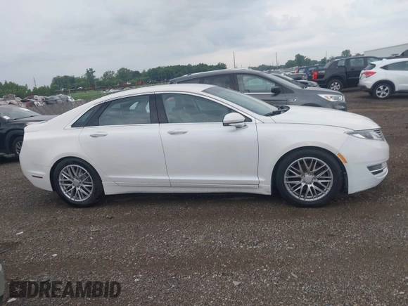 2016 Lincoln MKZ with VIN 3LN6L2JK9GR609137, listed as a IAAI auction lot 42679691 with 125,180 mi miles and . Bid and sale history available at DreamBid. Image 13.