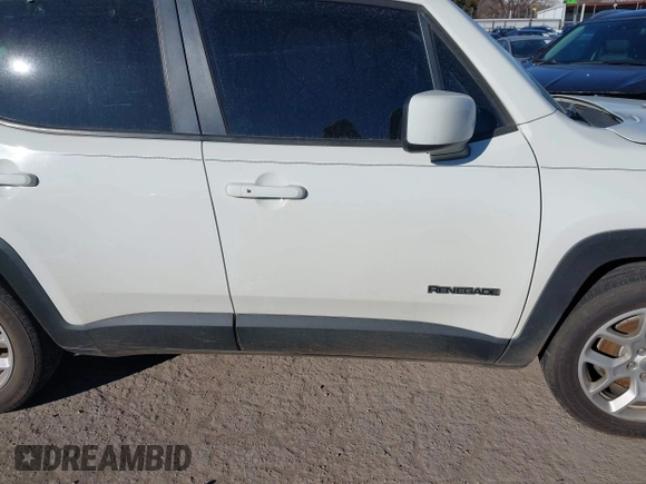 2016 Jeep Renegade Latitude z VIN ZACCJABT0GPE14956, wystawiony jako IAAI lot #41238249 z przebiegiem 145 764 mil mil oraz . Historia ofert i sprzedaży dostępna na DreamBid. Obrazek 14.