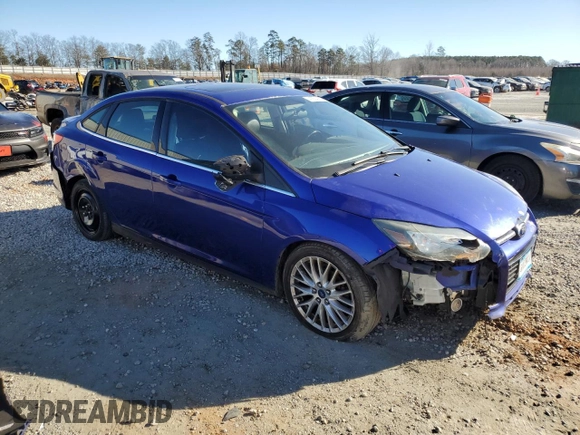 2014 Ford Focus Titanium with VIN 1FADP3J27EL410059, listed as a Copart auction lot 41634085 with 156,053 mi miles and Salvage Title. Bid and sale history available at carsss.com. Image 4.
