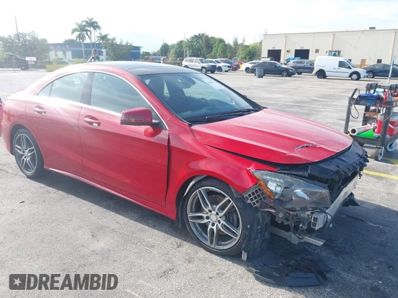 2017 Mercedes-Benz CLA 250 z VIN WDDSJ4EB7HN467038, wystawiony jako IAAI lot #42180716 z przebiegiem 71 760 mil mil oraz . Historia ofert i sprzedaży dostępna na DreamBid. Obrazek 1.