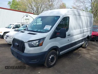 2021 Ford Transit Cargo with VIN 1FTBR1C85MKA48173, listed as a IAAI auction lot 42005472 with 81,980 mi miles and . Bid and sale history available at DreamBid. Image 17.