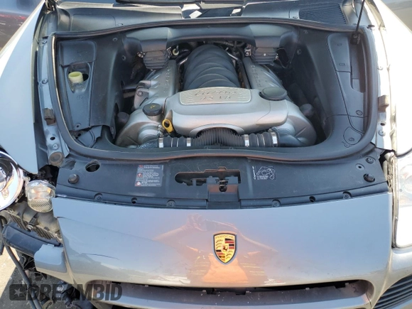 2006 Porsche Cayenne Turbo z VIN WP1AC29P86LA92097, wystawiony jako Copart lot #65975364 z przebiegiem 27 779 mil mil oraz Szkoda całkowita • Salvage title. Historia ofert i sprzedaży dostępna na DreamBid. Obrazek 11.