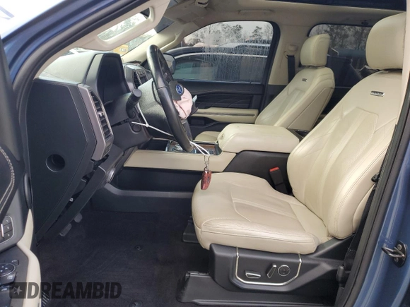 2020 Ford Expedition Platinum с VIN 1FMJU1LT6LEA09759, выставлен на аукционе Copart как лот 81695744 с пробегом 74 387 миль миль и Списание • Salvage title. История ставок и продаж доступна на DreamBid. Изображение 7.