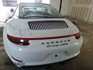 2018 Porsche 911 4S with VIN WP0BB2A92JS134509, listed as a Copart auction lot 74336854 with 26,418 mi miles and Non Repairable. Bid and sale history available at carsss.com. Image 6.