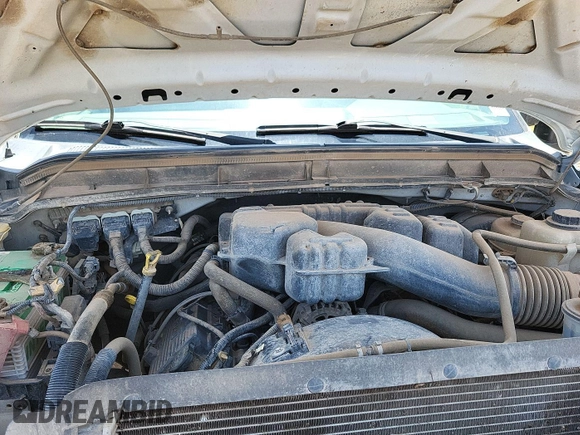 2015 Ford F-250 XL z VIN 1FD7X2B69FED58258, wystawiony jako IAAI lot #42399636 z przebiegiem 316 224 mil mil oraz . Historia ofert i sprzedaży dostępna na DreamBid. Obrazek 1.