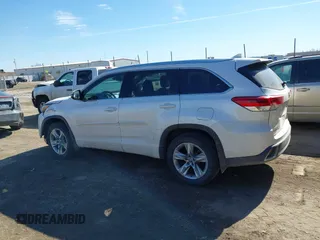 2018 Toyota Highlander Limited z VIN 5TDDZRFH6JS858113, wystawiony jako IAAI lot #41662534 z przebiegiem 96 163 mil mil oraz . Historia ofert i sprzedaży dostępna na DreamBid. Obrazek 14.