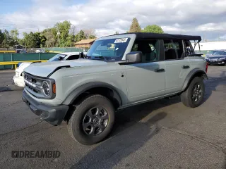 2022 Ford Bronco with VIN 1FMDE5BH0NLB40473, listed as a Copart auction lot 62125645 with 38,571 mi miles and Salvage title. Bid and sale history available at DreamBid. Image 1.