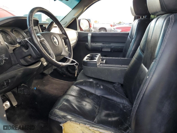 2008 Chevrolet Silverado 1500 LTZ with VIN 2GCEK190781276118, listed as a Copart auction lot 85775774 with 261,273 mi miles and Salvage Title. Bid and sale history available at carsss.com. Image 7.