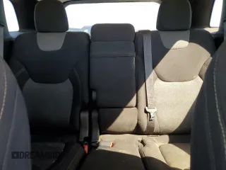2017 Jeep Cherokee Altitude с VIN 1C4PJLAB4HW617116, выставлен на аукционе Copart как лот 44981425 с пробегом 239 447 миль миль и Списание • Salvage title. История ставок и продаж доступна на DreamBid. Изображение 10.
