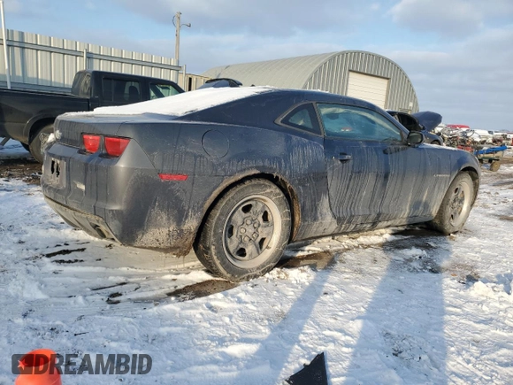 2010 Chevrolet Camaro LS z VIN 2G1FA1EV1A9176332, wystawiony jako Copart lot #44736105 z przebiegiem 155 163 mil mil oraz Szkoda całkowita • Salvage title. Historia ofert i sprzedaży dostępna na DreamBid. Obrazek 3.
