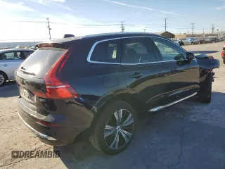2023 Volvo XC60 Plus Bright Theme with VIN YV4L12RN0P1290603, listed as a Copart auction lot 84247784 with 13,016 mi miles and Salvage Title. Bid and sale history available at carsss.com. Image 3.