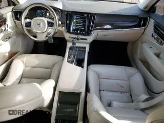 2018 Volvo S90 Momentum with VIN LVY982MK0JP033167, listed as a Copart auction lot 82034334 with 101,927 mi miles and Salvage Title. Bid and sale history available at carsss.com. Image 8.