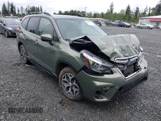 2020 Subaru Forester Premium with VIN JF2SKAJCXLH486602, listed as a IAAI auction lot 42291584 with 25,883 mi miles and . Bid and sale history available at DreamBid. Image 1.