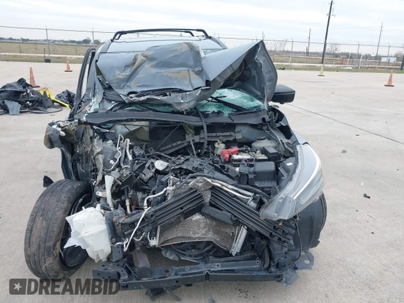2021 Nissan Kicks SR with VIN 3N1CP5DV8ML518302, listed as a IAAI auction lot 41264904 with Not Provided miles and . Bid and sale history available at DreamBid. Image 6.