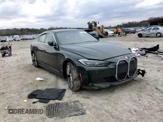 2024 BMW i4 eDrive35 z VIN WBY43AW00RFR50115, wystawiony jako Copart lot #47269035 z przebiegiem 6 372 mil mil oraz Szkoda całkowita • Salvage title. Historia ofert i sprzedaży dostępna na DreamBid. Obrazek 11.